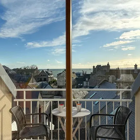 Apartment Le Cap -vue & Port - Confort *