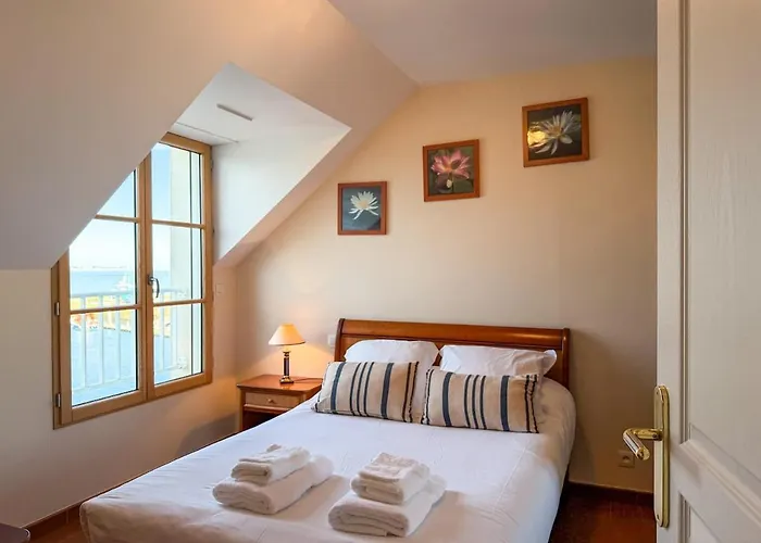 Le Cap -vue & Port - Confort